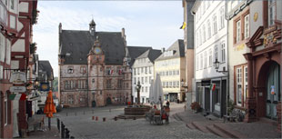 Marburg-Klappkarte DIN-lang